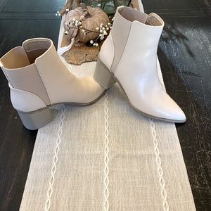 Coutgo Womens Pointed Toe Ankle Boots Elastic Chunky Block Chelsea Booties-Cream